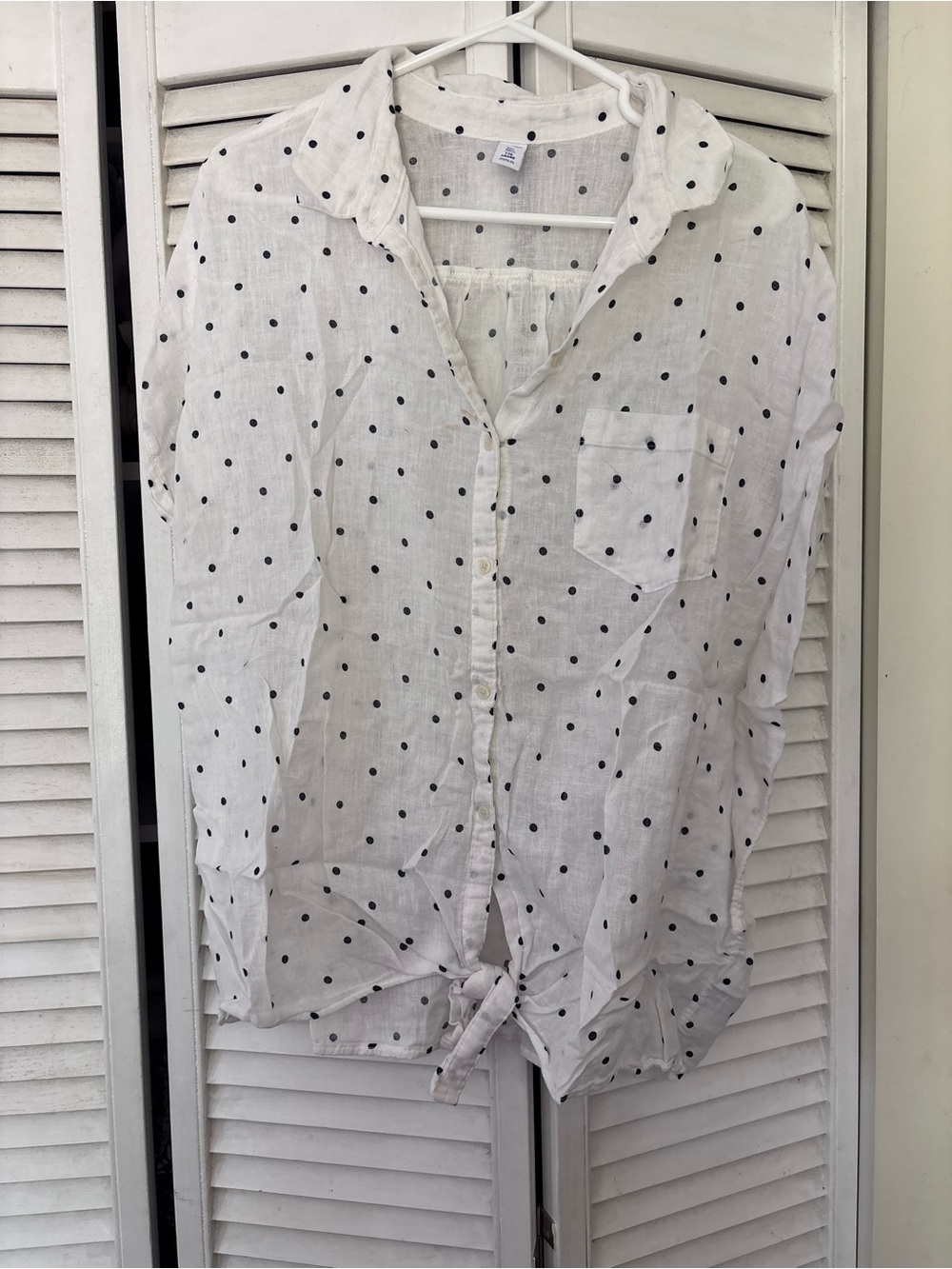 Old Navy White Blouse with Black Polka Dots
